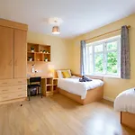 Center 4 Bedroom Townhouse - Sleeps 8 Casa de Férias Galway