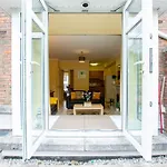 Center 4 Bedroom Townhouse - Sleeps 8 Casa de Férias