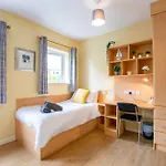 Casa de Férias Center 4 Bedroom Townhouse - Sleeps 8 *