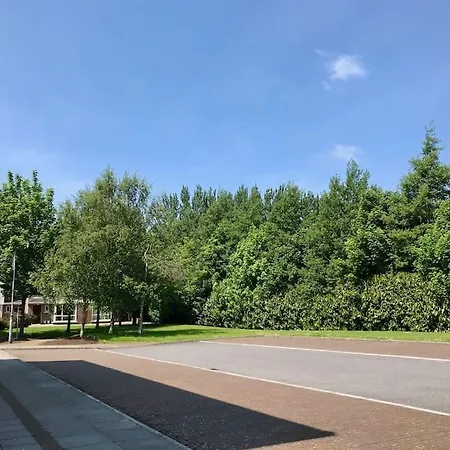 Center 4 Bedroom Townhouse - Sleeps 8 Ferienhaus *