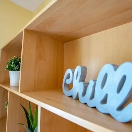 Center 4 Bedroom Townhouse - Sleeps 8 Galway